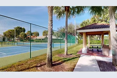 285 Spider Lily Ln, Naples, FL 34119 - Photo 11