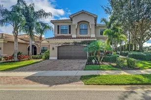 3402 Tigris Ln, Naples, FL 34119 - Photo 1