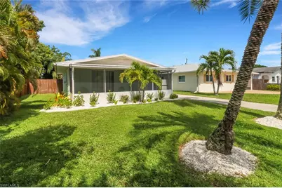 751 100th Ave N, Naples, FL 34108 - Photo 3