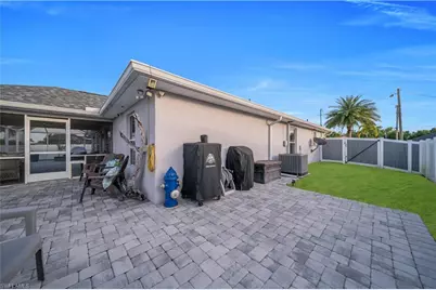 1021 NE 32nd St, Cape Coral, FL 33909 - Photo 39
