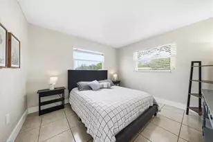 3325 Airport Rd, Naples, FL 34105 - Photo 9