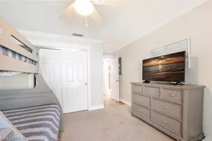 551 Beachwalk Cir, Naples, FL 34108 - Photo 21