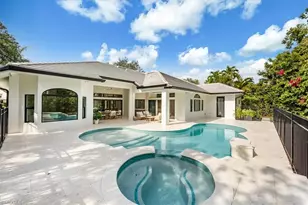 226 Monterey Dr, Naples, FL 34119 - Photo 27