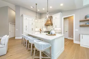 226 Monterey Dr, Naples, FL 34119 - Photo 5