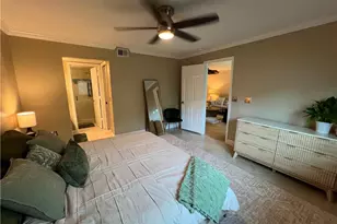 3051 Sandpiper Bay Cir, Naples, FL 34112 - Photo 17