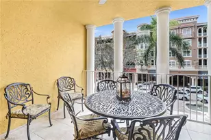 401 Bayfront Pl, Naples, FL 34102 - Photo 23