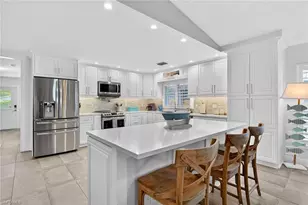 523 107th Ave N, Naples, FL 34108 - Photo 7