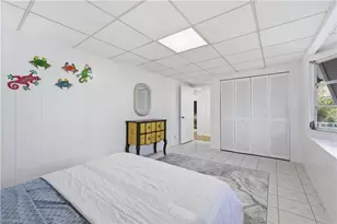 2261 11th St N, Naples, FL 34103 - Photo 13