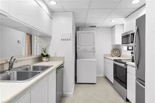 835 W Elkcam Cir, Marco Island, FL 34145 - Photo 7