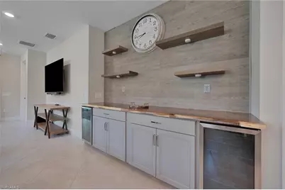 12390 Canal Grande Dr, Fort Myers, FL 33913 - Photo 5