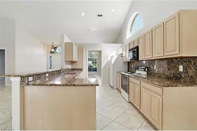 2268 Piccadilly Ct, Naples, FL 34112 - Photo 25