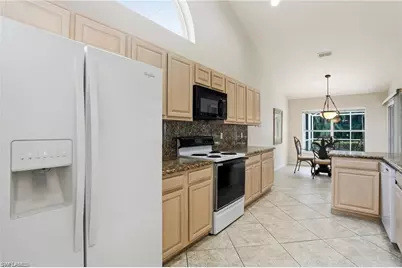 2268 Piccadilly Ct, Naples, FL 34112 - Photo 23