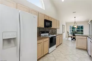 2268 Piccadilly Ct, Naples, FL 34112 - Photo 23
