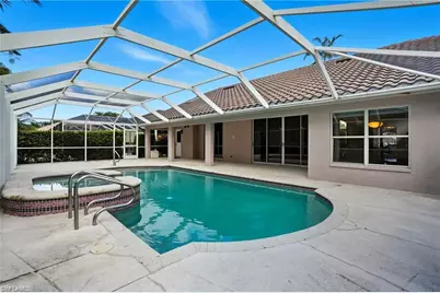 2268 Piccadilly Ct, Naples, FL 34112 - Photo 7