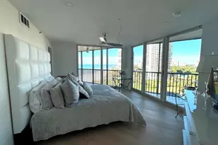 4651 Gulf Shore Blvd N, Naples, FL 34103 - Photo 7