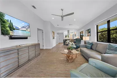 1100 9th St S #C201, Naples, FL 34102 - Photo 9