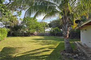 27989 Temple Terrace Dr, Bonita Springs, FL 34135 - Photo 3