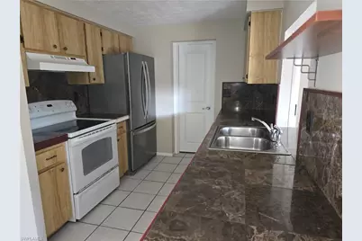 27989 Temple Terrace Dr, Bonita Springs, FL 34135 - Photo 15