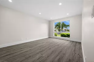 378 Palm Dr, Naples, FL 34112 - Photo 15