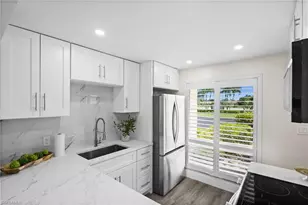 378 Palm Dr, Naples, FL 34112 - Photo 9