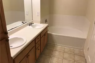 7985 Preserve Cir, Naples, FL 34119 - Photo 31