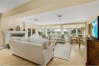 950 Galleon Dr, Naples, FL 34102 - Photo 15