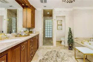 950 Galleon Dr, Naples, FL 34102 - Photo 23