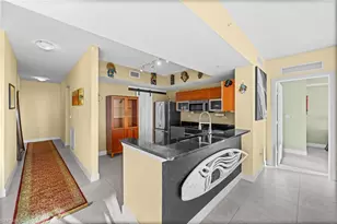 3000 Oasis Grand Blvd, Fort Myers, FL 33916 - Photo 17