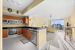 3000 Oasis Grand Blvd, Fort Myers, FL 33916 - Photo 13