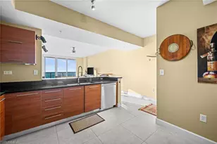 3000 Oasis Grand Blvd, Fort Myers, FL 33916 - Photo 15