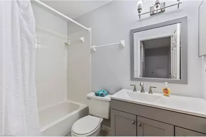 725 Saratoga Cir #102, Naples, FL 34104 - Photo 15