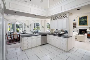 708 Nathan Hale Dr, Naples, FL 34108 - Photo 21