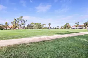 725 Saratoga Cir, Naples, FL 34104 - Photo 31