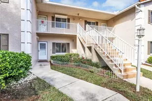 725 Saratoga Cir, Naples, FL 34104 - Photo 5