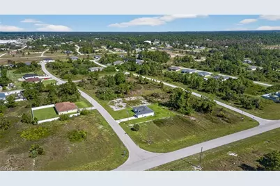 779 Goodrich Ave S, Lehigh Acres, FL 33974 - Photo 7