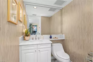 4021 Gulf Shore Blvd N, Naples, FL 34103 - Photo 17