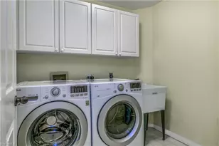 13020 Hamilton Harbour Dr, Naples, FL 34110 - Photo 19