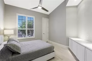 107 Colonade Cir, Naples, FL 34103 - Photo 15