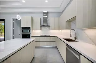 3366 72nd Ave NE, Naples, FL 34120 - Photo 7