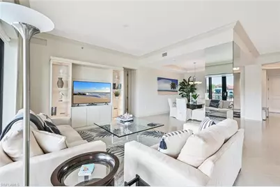 1530 5th Ave S #C311, Naples, FL 34102 - Photo 9