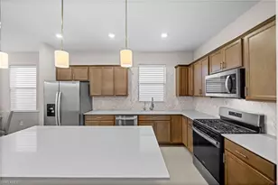 25031 Surf Hvn Ln, Bonita Springs, FL 34135 - Photo 5