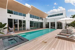 2211 Southwinds Dr, Naples, FL 34102 - Photo 7