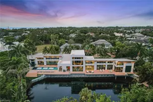 2211 Southwinds Dr, Naples, FL 34102 - Photo 5