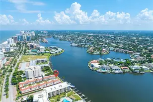 3070 Gulf Shore Blvd N, Naples, FL 34103 - Photo 3