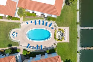 3070 Gulf Shore Blvd N, Naples, FL 34103 - Photo 17