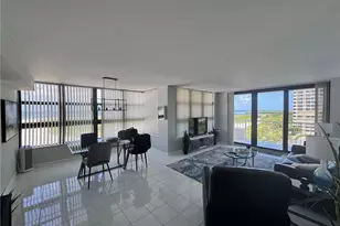 320 Seaview Ct, Marco Island, FL 34145 - Photo 21