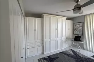 320 Seaview Ct, Marco Island, FL 34145 - Photo 15