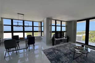 320 Seaview Ct, Marco Island, FL 34145 - Photo 23