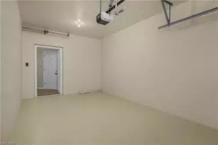 2265 Arielle Dr, Naples, FL 34109 - Photo 29