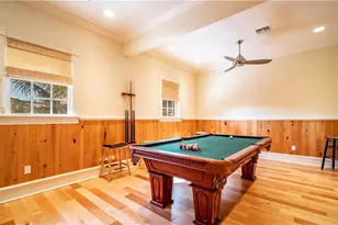 725 W Lake Dr, Naples, FL 34102 - Photo 29